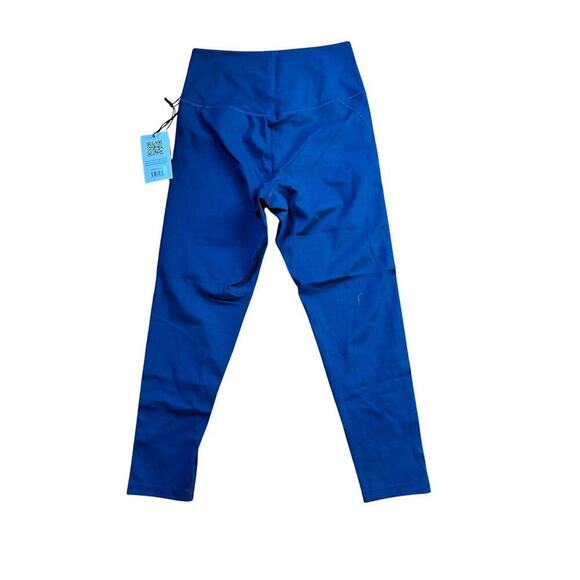 Girlfriend Collective Compressive High-Rise Legging - 23.75" - Picture 7 of 8